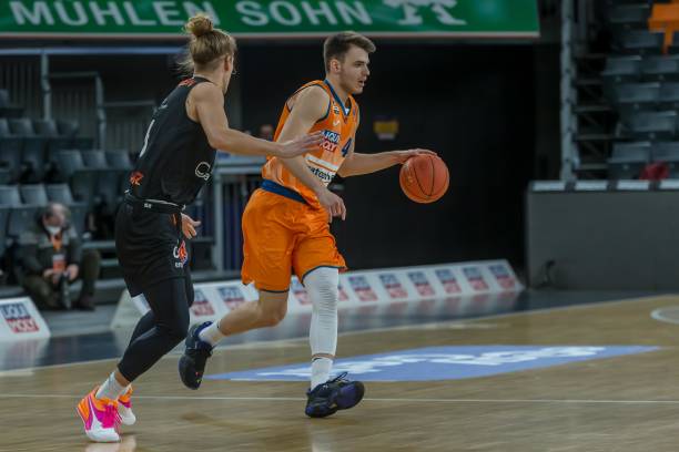 老里也会接 老里也会接